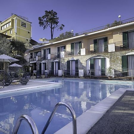 Ulivo Hotel Diano Marina Bagian luar foto