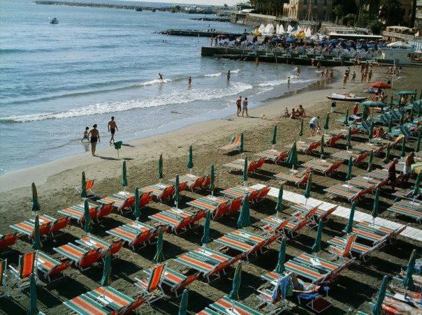 Ulivo Hotel Diano Marina Bagian luar foto
